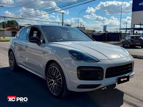 PORSCHE CAYENNE 3.0 V6 E-HYBRID COUPÉ PLATINUM EDITION AWD TIPTRONIC S